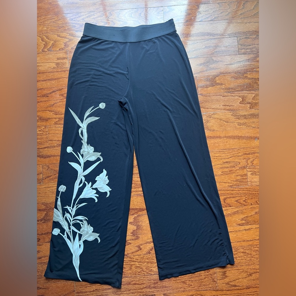 Alfani Black Wide Leg Pants with Floral Design